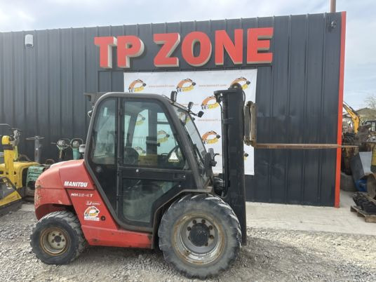 Manitou MH25-4 4X4 à 23500 € HT - Xe nâng địa hình gồ ghề: hình 1 Manitou MH25-4 4X4 à 23500 € HT - Xe nâng địa hình gồ ghề: hình 1