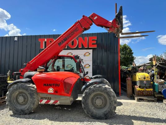 Manitou Mt932 à 39900 € HT - Xe nhấc hình viễn vọng kính: hình 1 Manitou Mt932 à 39900 € HT - Xe nhấc hình viễn vọng kính: hình 1