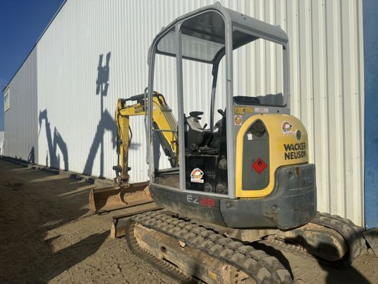 Wacker Neuson EZ28 - Máy xúc mini: hình 2 Wacker Neuson EZ28 - Máy xúc mini: hình 2