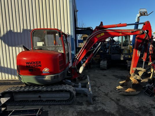 Wacker Neuson EZ53 - Máy xúc mini: hình 1 Wacker Neuson EZ53 - Máy xúc mini: hình 1