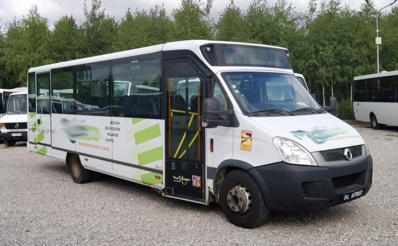 Iveco Aptineo Daily 34 miejsca NOWY SILNIK - Xe bus ngoại ô: hình 1 Iveco Aptineo Daily 34 miejsca NOWY SILNIK - Xe bus ngoại ô: hình 1