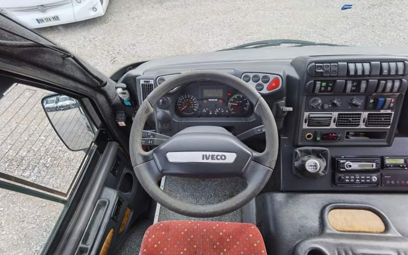 Xe bus ngoại ô Iveco Indcar Mago 33 *klima*: hình 38