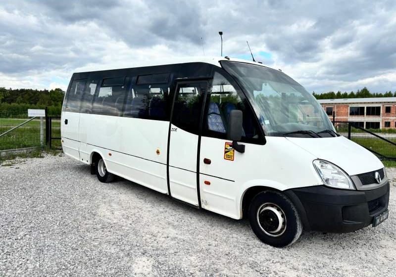 Iveco Indcar Wing euro 5 - Xe bus ngoại ô: hình 4 Iveco Indcar Wing euro 5 - Xe bus ngoại ô: hình 4