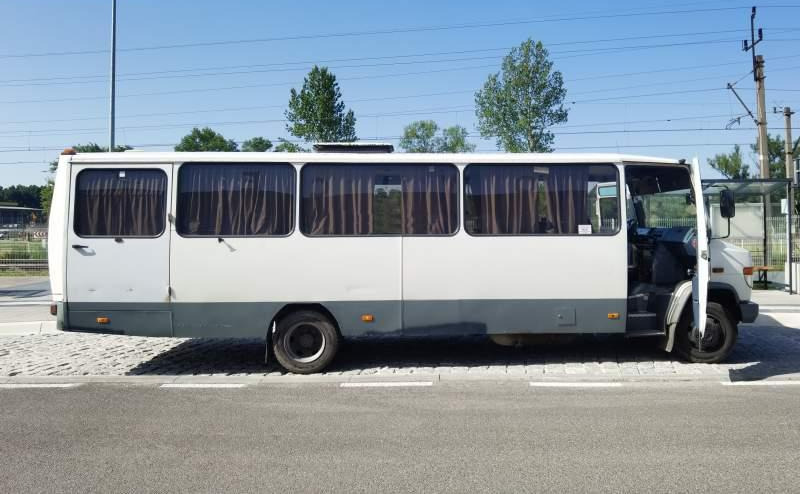 Mercedes-Benz Vario 814D 38+12 - Xe bus ngoại ô: hình 3 Mercedes-Benz Vario 814D 38+12 - Xe bus ngoại ô: hình 3