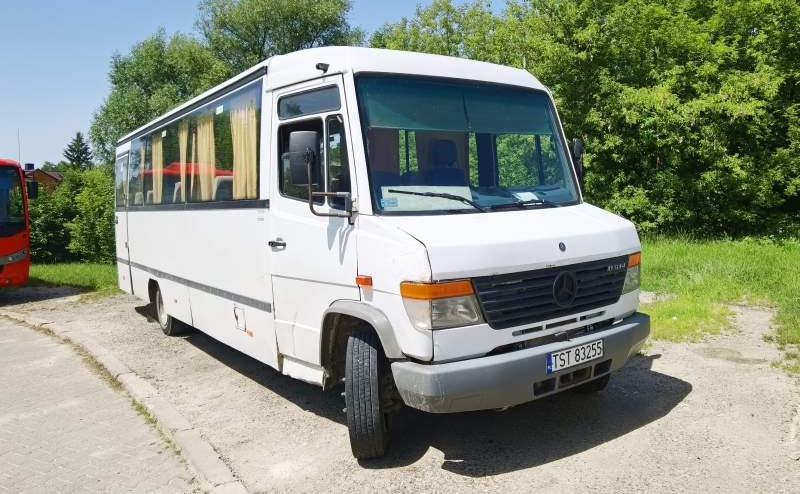 Mercedes-Benz Vario 814D 38 - Xe bus ngoại ô: hình 2 Mercedes-Benz Vario 814D 38 - Xe bus ngoại ô: hình 2