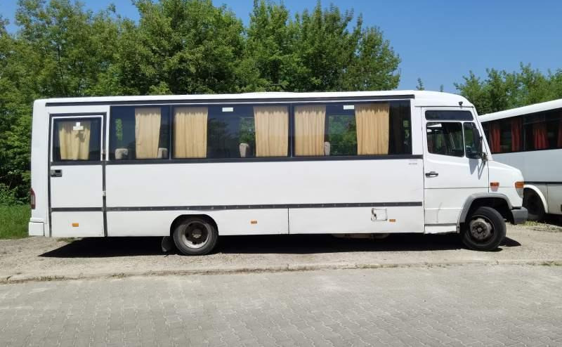 Mercedes-Benz Vario 814D 38 - Xe bus ngoại ô: hình 3 Mercedes-Benz Vario 814D 38 - Xe bus ngoại ô: hình 3
