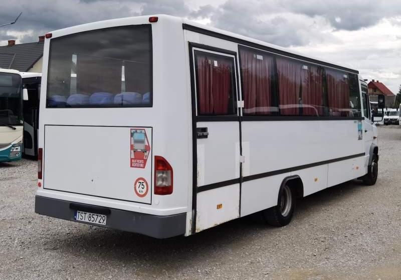 Mercedes-Benz Vario 814D 39+13 - Xe bus ngoại ô: hình 3 Mercedes-Benz Vario 814D 39+13 - Xe bus ngoại ô: hình 3