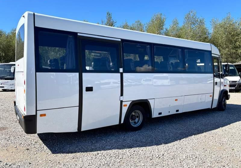 Mercedes-Benz Vario Automet Jupiter 190tys km - Xe bus ngoại ô: hình 4 Mercedes-Benz Vario Automet Jupiter 190tys km - Xe bus ngoại ô: hình 4