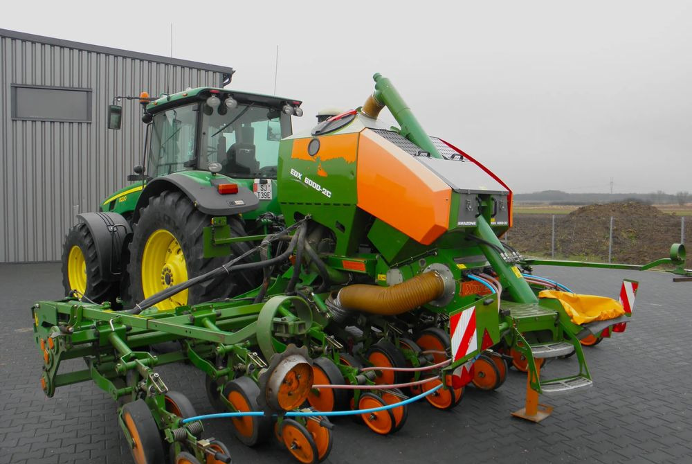 Amazone EDX 6000-2C Xpress 8 rzedowy, Nie Malowany, Stan Bardzo Dobry - Máy gieo hạt: hình 5 Amazone EDX 6000-2C Xpress 8 rzedowy, Nie Malowany, Stan Bardzo Dobry - Máy gieo hạt: hình 5