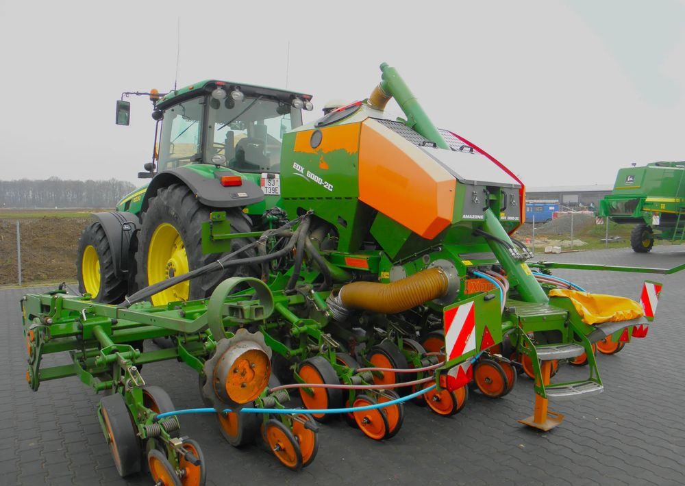 Amazone EDX 6000-2C Xpress 8 rzedowy, Nie Malowany, Stan Bardzo Dobry - Máy gieo hạt: hình 2 Amazone EDX 6000-2C Xpress 8 rzedowy, Nie Malowany, Stan Bardzo Dobry - Máy gieo hạt: hình 2