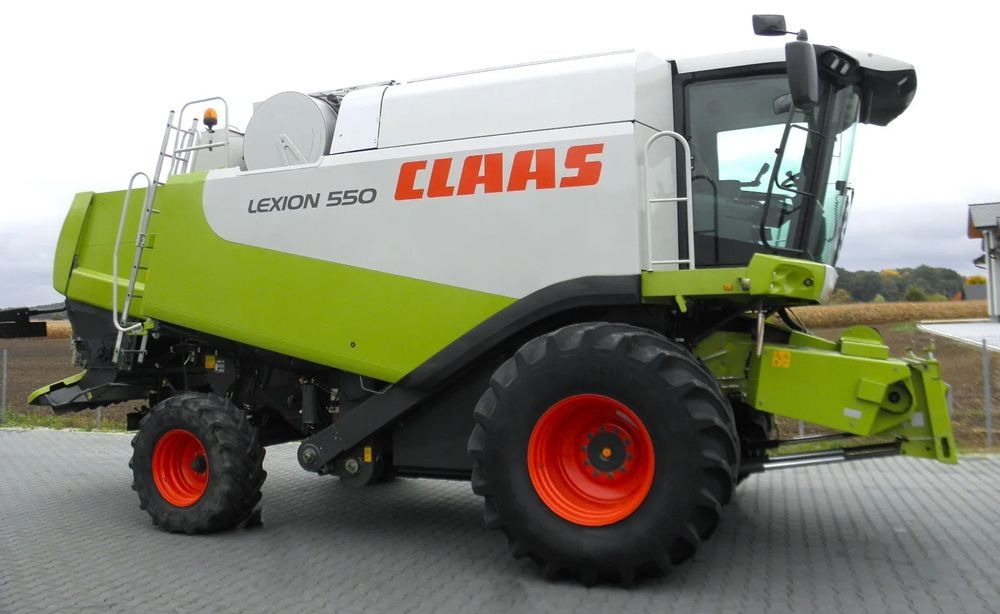 Claas Lexion 550 2005 Rok, heder V750, Najbogatsza Wersja, Nie Malowany, Stan Idealny - Máy gặt đập: hình 1 Claas Lexion 550 2005 Rok, heder V750, Najbogatsza Wersja, Nie Malowany, Stan Idealny - Máy gặt đập: hình 1