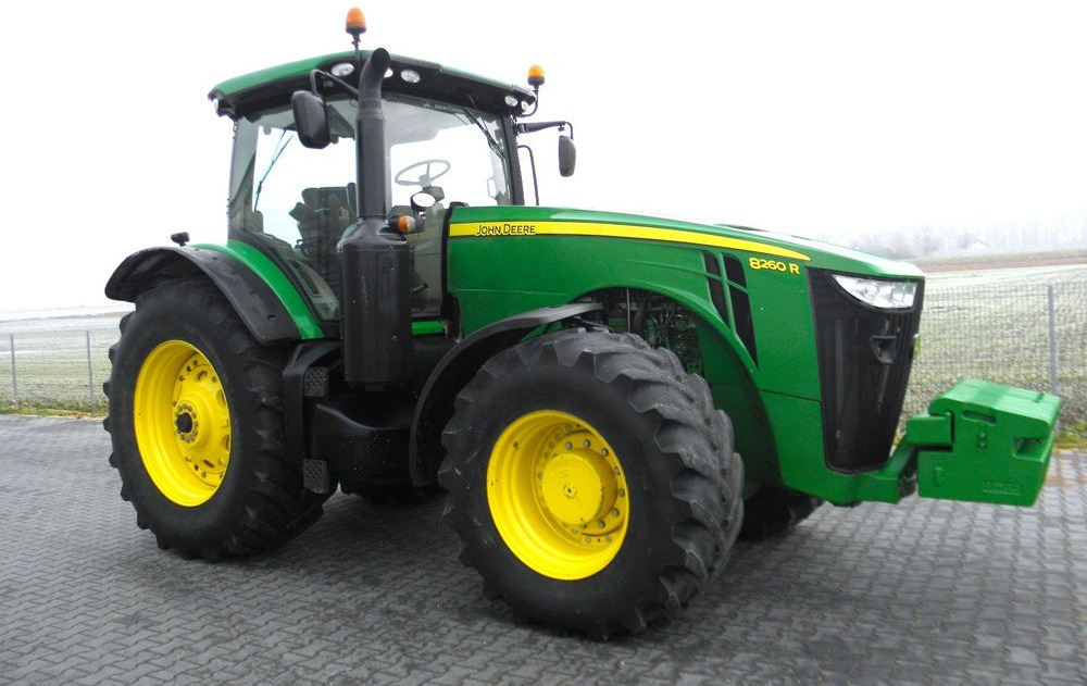 John Deere 8260R 2014 Rok, Skrzynia POWERSHIFT ,9200 mtg, Nie Malowany, Stan Idealny - Máy cày: hình 2 John Deere 8260R 2014 Rok, Skrzynia POWERSHIFT ,9200 mtg, Nie Malowany, Stan Idealny - Máy cày: hình 2