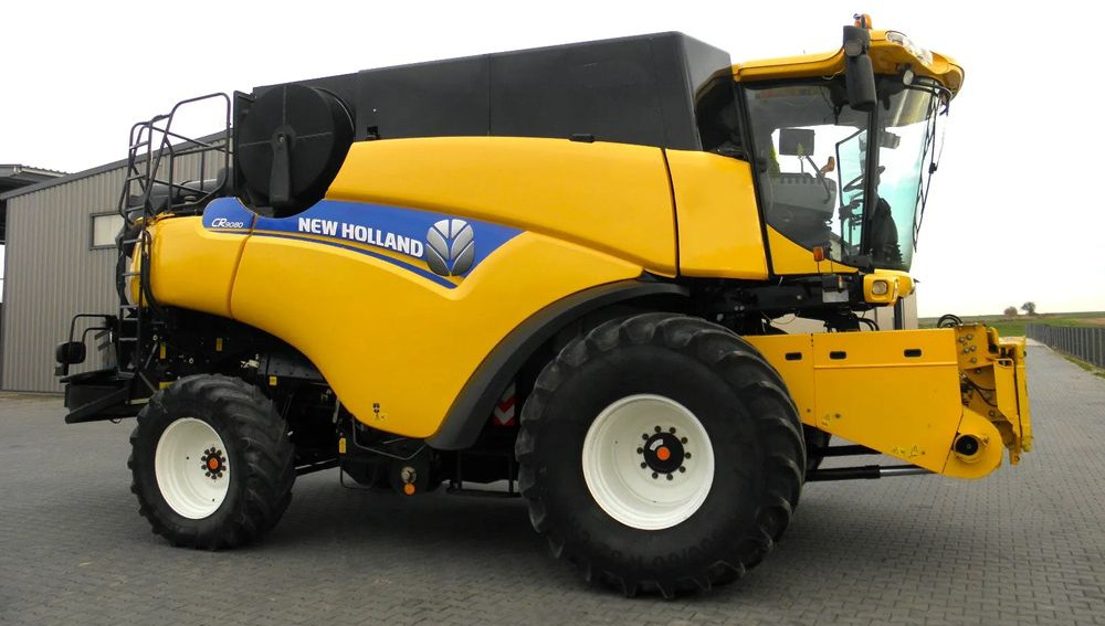New Holland CR9080 2013 Rok , heder Varifeed 9,15m, Nowsza Wersja, Nie Malowany, Stan Idealny - Máy gặt đập: hình 4 New Holland CR9080 2013 Rok , heder Varifeed 9,15m, Nowsza Wersja, Nie Malowany, Stan Idealny - Máy gặt đập: hình 4