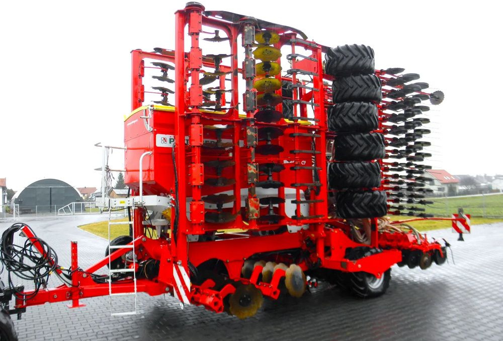 Pottinger Terrasem C9 Artis 2014 Rok, Nowe Elementy Robocze, Nie Malowany, Stan Idealny - Máy gieo hạt: hình 4 Pottinger Terrasem C9 Artis 2014 Rok, Nowe Elementy Robocze, Nie Malowany, Stan Idealny - Máy gieo hạt: hình 4