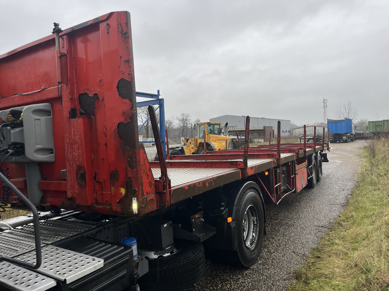 TRAILOR 2 essieux jumelés - Sơ mi rơ moóc thùng lửng/ Phẳng: hình 1 TRAILOR 2 essieux jumelés - Sơ mi rơ moóc thùng lửng/ Phẳng: hình 1