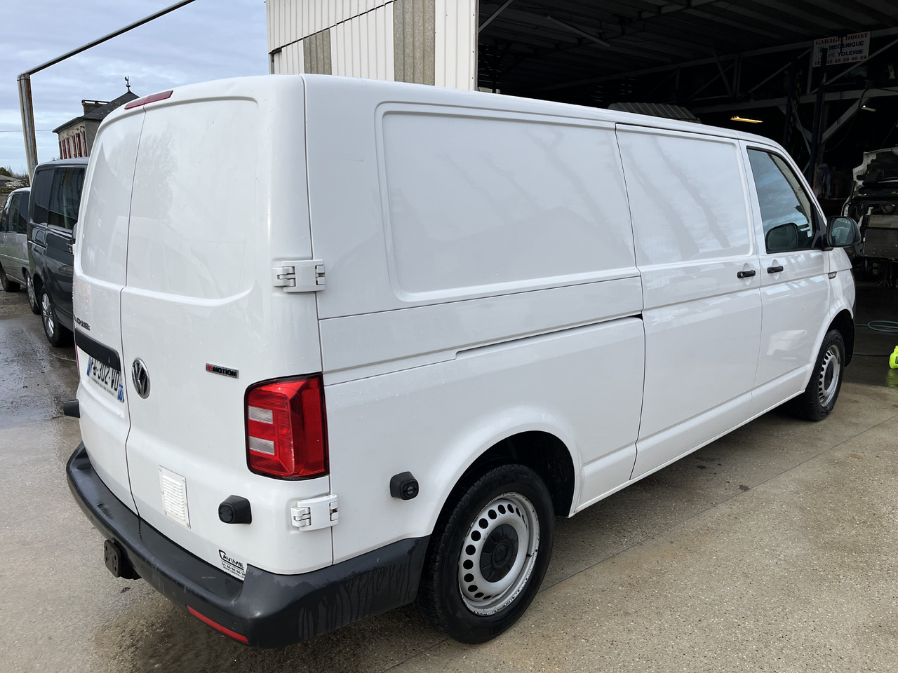 Volkswagen Transporter T6 2L tdi 150cv long bas 4x4 4motion - Xe van chở hàng: hình 4 Volkswagen Transporter T6 2L tdi 150cv long bas 4x4 4motion - Xe van chở hàng: hình 4