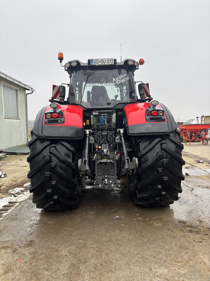 Massey Ferguson 8740S - Máy cày: hình 3 Massey Ferguson 8740S - Máy cày: hình 3