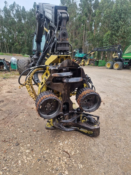 John Deere H 752 - Đầu đốn hạ: hình 1 John Deere H 752 - Đầu đốn hạ: hình 1