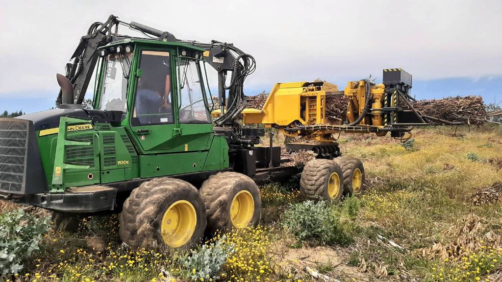 John Deere SB60 - Dụng cụ/ Thiết bị: hình 1 John Deere SB60 - Dụng cụ/ Thiết bị: hình 1