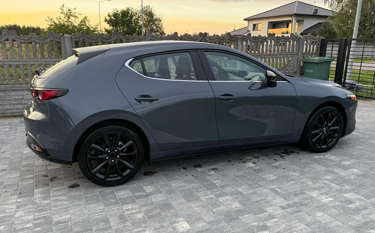 MAZDA 3 - Xe hơi: hình 1 MAZDA 3 - Xe hơi: hình 1