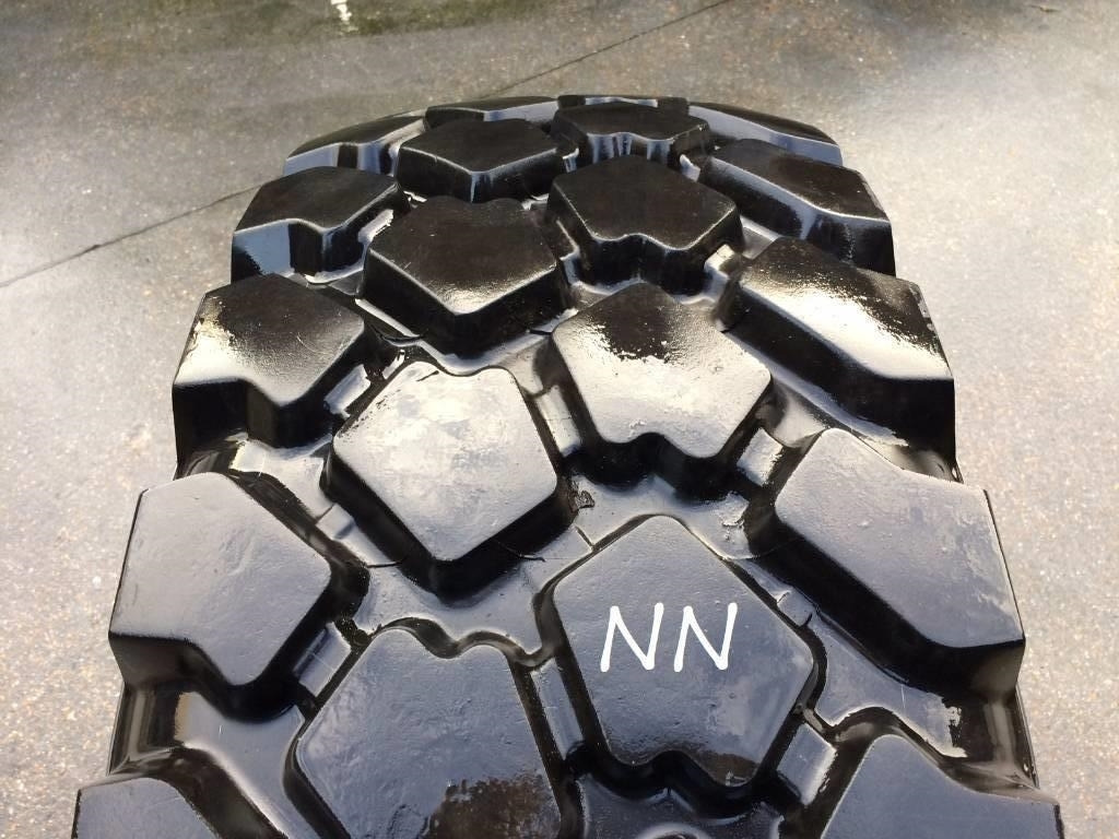 Michelin 395/85R20 XZL - USED NN 95% - Lốp cho Xe tải: hình 2 Michelin 395/85R20 XZL - USED NN 95% - Lốp cho Xe tải: hình 2