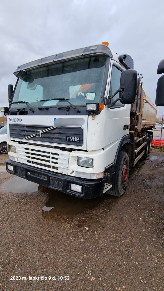 VOLVO FM 12 6x6 - Xe ben: hình 4 VOLVO FM 12 6x6 - Xe ben: hình 4