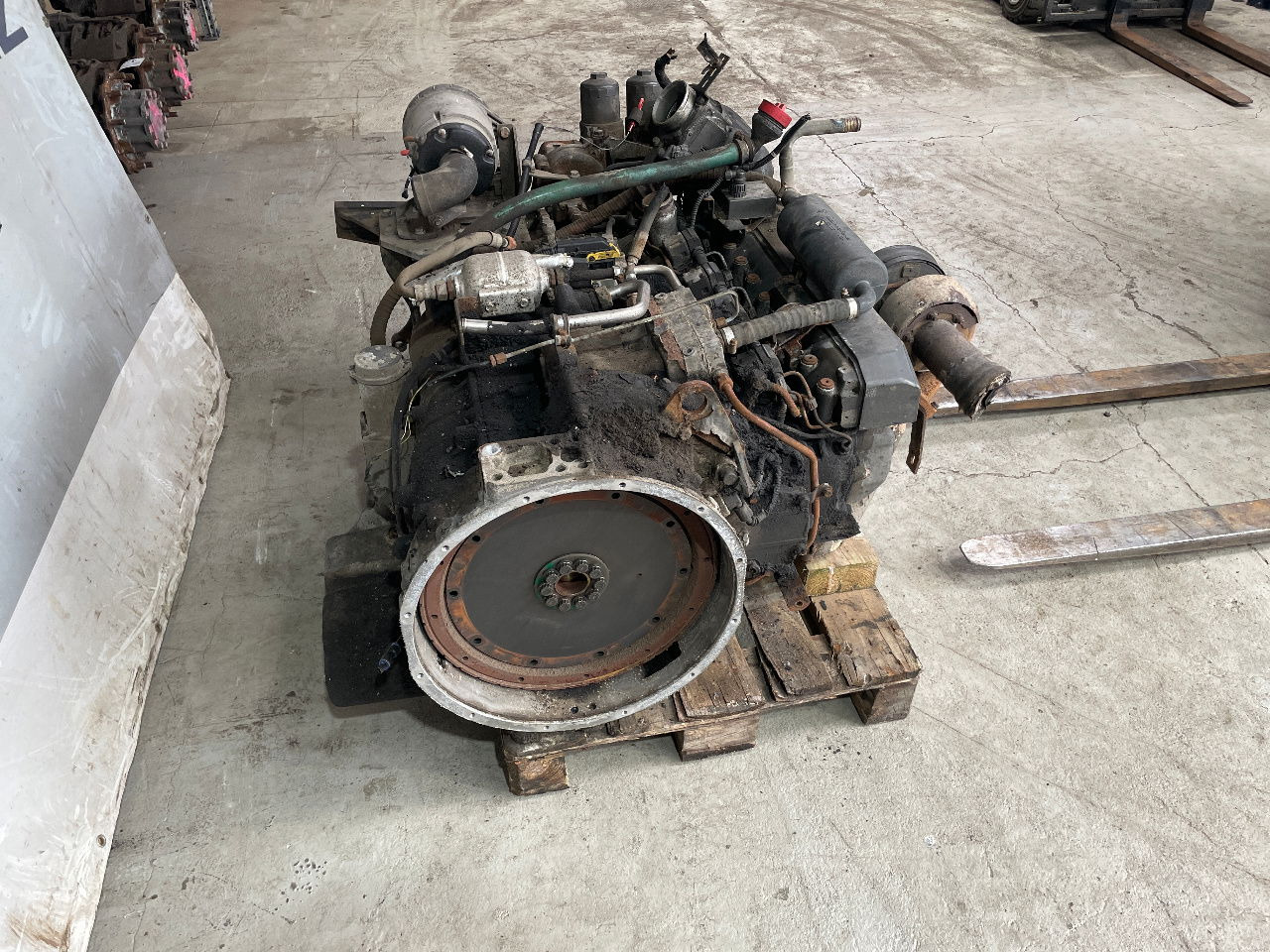 Mercedes-Benz Mercedes Motor OM 457 HLA Citaro LE EEV OM457HLA 457964 Tourismo - Động cơ cho Xe bus: hình 4 Mercedes-Benz Mercedes Motor OM 457 HLA Citaro LE EEV OM457HLA 457964 Tourismo - Động cơ cho Xe bus: hình 4