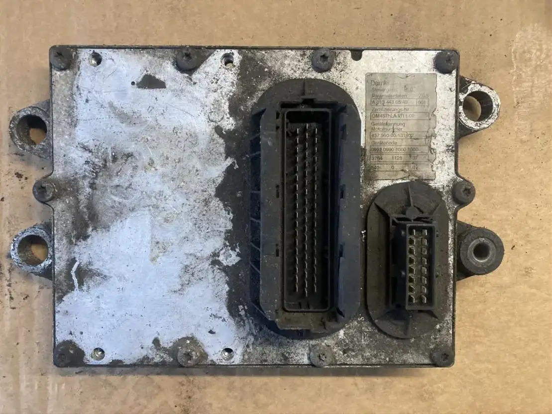 Mercedes-Benz Motorsteuergerät Mercedes OM 457 HLA 457.950 PLD Control Unit OM 4 - ECU cho Xe tải: hình 1 Mercedes-Benz Motorsteuergerät Mercedes OM 457 HLA 457.950 PLD Control Unit OM 4 - ECU cho Xe tải: hình 1