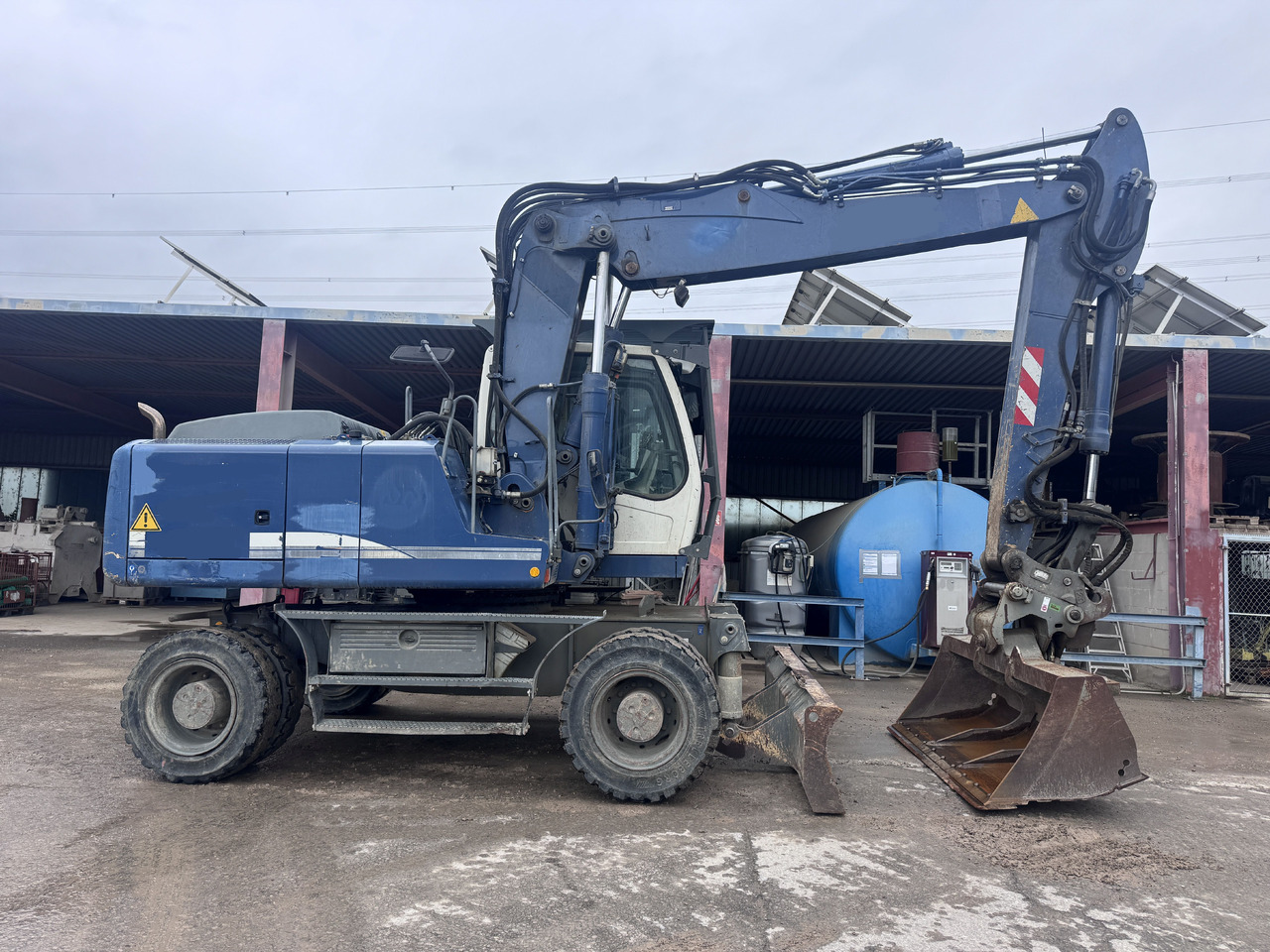 LIEBHERR A 904 C Litronic - Máy xúc bánh lốp: hình 4 LIEBHERR A 904 C Litronic - Máy xúc bánh lốp: hình 4