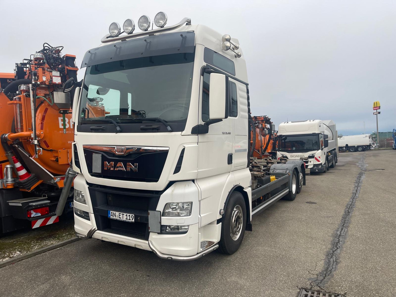 MAN TGX 26.480 6x2 LL EURO6 * Schiebedach * GERMAN TRUCK - Xe đầu kéo: hình 1 MAN TGX 26.480 6x2 LL EURO6 * Schiebedach * GERMAN TRUCK - Xe đầu kéo: hình 1
