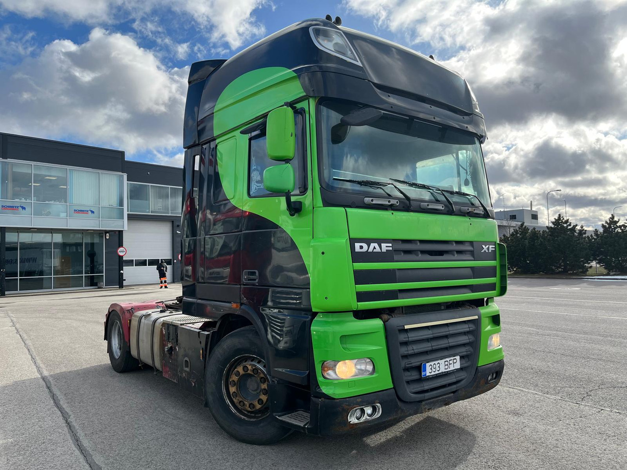 DAF XF105FT Manual - Xe đầu kéo: hình 3 DAF XF105FT Manual - Xe đầu kéo: hình 3