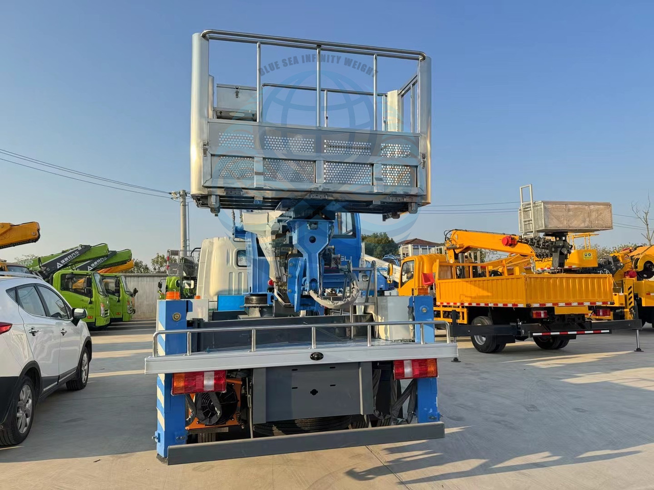 SINOTRUK HOWO 45ft-69ft - Nền bục trên không gắn trên xe tải: hình 5 SINOTRUK HOWO 45ft-69ft - Nền bục trên không gắn trên xe tải: hình 5