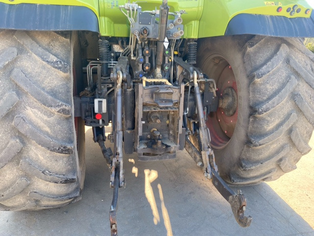 CLAAS ARION 640 CIS - Máy cày: hình 5 CLAAS ARION 640 CIS - Máy cày: hình 5