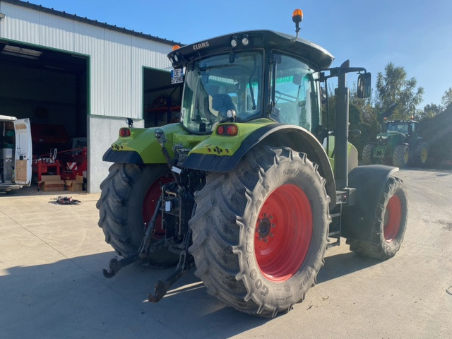 CLAAS ARION 640 CIS - Máy cày: hình 4 CLAAS ARION 640 CIS - Máy cày: hình 4