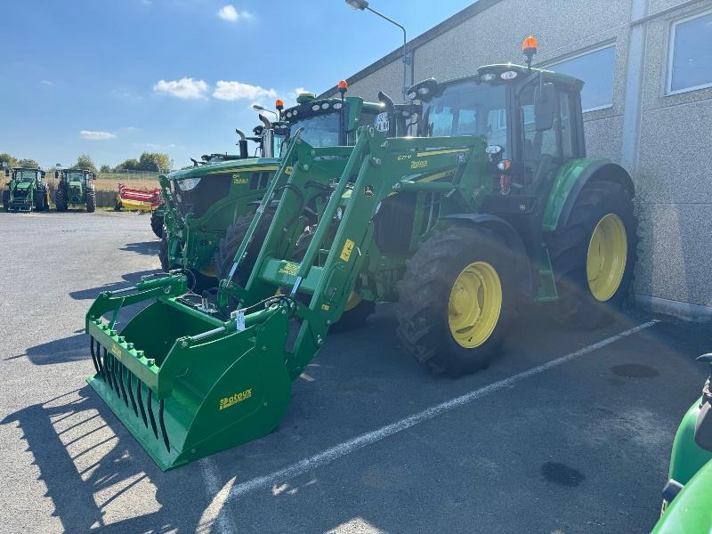 JOHN DEERE 6100M - Máy cày: hình 1 JOHN DEERE 6100M - Máy cày: hình 1