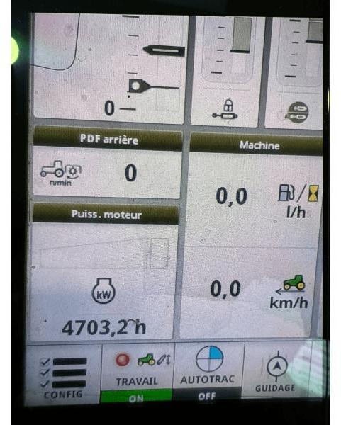Máy cày JOHN DEERE 6215R: hình 8