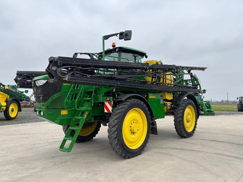 JOHN DEERE R4050I - Máy phun xịt tự hành: hình 1 JOHN DEERE R4050I - Máy phun xịt tự hành: hình 1