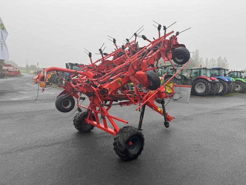 KUHN GF10802T - Dàn trải/ Cào: hình 4 KUHN GF10802T - Dàn trải/ Cào: hình 4