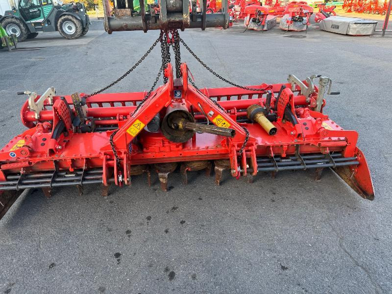 KUHN HR3030 - Dàn xới lưỡi đứng: hình 2 KUHN HR3030 - Dàn xới lưỡi đứng: hình 2