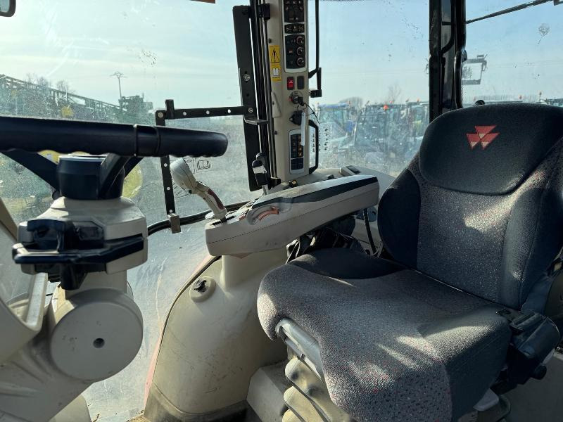 Máy cày MASSEY-FERGUSON 7726 DYNA VT EF: hình 7 Máy cày MASSEY-FERGUSON 7726 DYNA VT EF: hình 7