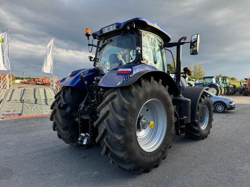 NEW-HOLLAND T7.245 AC - Máy cày: hình 4 NEW-HOLLAND T7.245 AC - Máy cày: hình 4