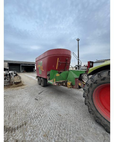 STRAUTMANN VERTI MIX 2401 - Xe trộn thức ăn gia súc: hình 5 STRAUTMANN VERTI MIX 2401 - Xe trộn thức ăn gia súc: hình 5