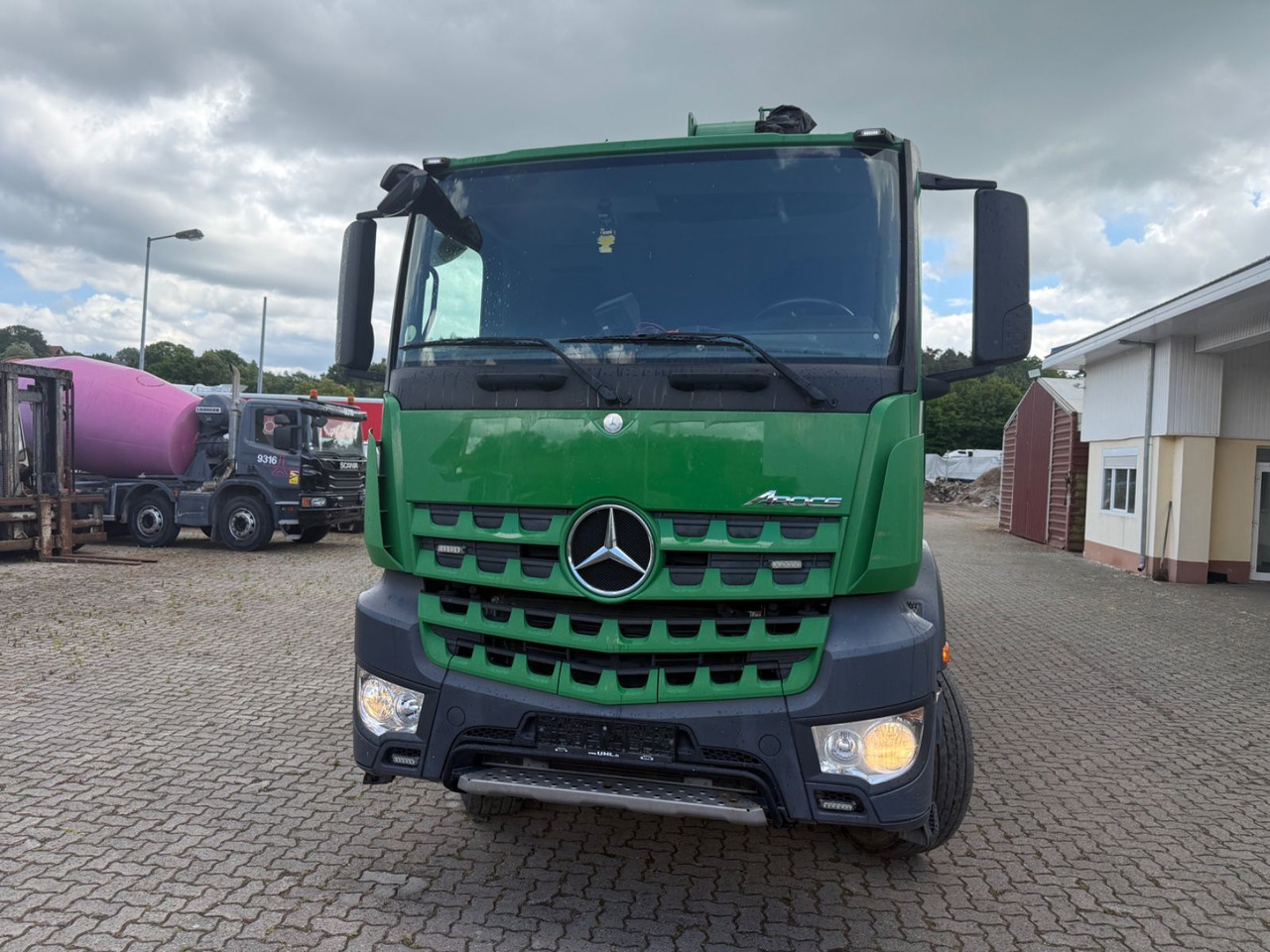 Mercedes-Benz Mercedes 32.40 CIFA K 42 L Betonpumpe - Xe bơm bê tông: hình 3 Mercedes-Benz Mercedes 32.40 CIFA K 42 L Betonpumpe - Xe bơm bê tông: hình 3