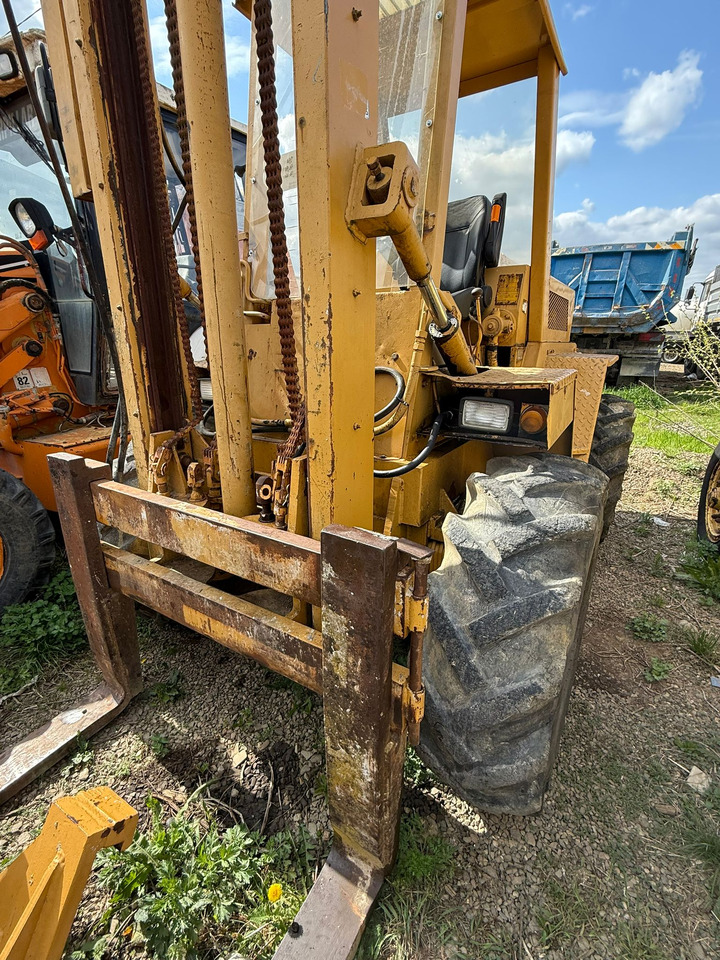 BROBUS BH40 STACKER - Xe nâng diesel: hình 4 BROBUS BH40 STACKER - Xe nâng diesel: hình 4
