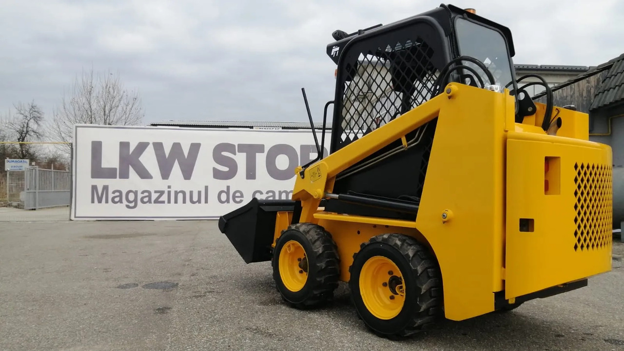 Bobcat Front Loader Ram Italia FM 120 – Hammer Installation - Máy xúc lật đa năng: hình 5 Bobcat Front Loader Ram Italia FM 120 – Hammer Installation - Máy xúc lật đa năng: hình 5
