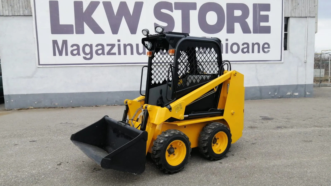 Bobcat Front Loader Ram Italia FM 120 – Hammer Installation - Máy xúc lật đa năng: hình 3 Bobcat Front Loader Ram Italia FM 120 – Hammer Installation - Máy xúc lật đa năng: hình 3