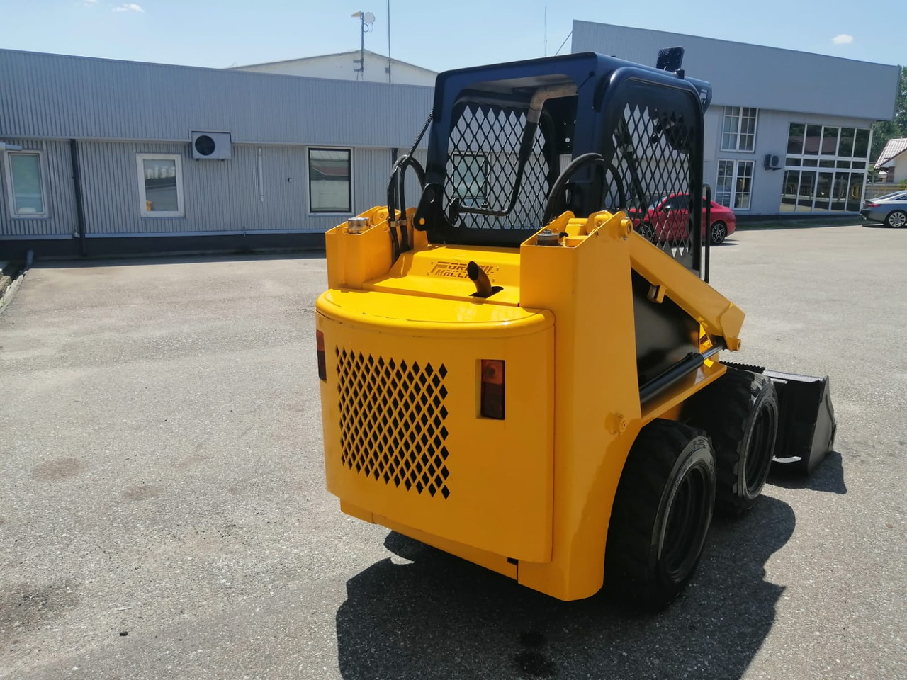 Bobcat SKID TYRE FRONT LOADER RAM ITALY - Máy xúc lật đa năng: hình 4 Bobcat SKID TYRE FRONT LOADER RAM ITALY - Máy xúc lật đa năng: hình 4