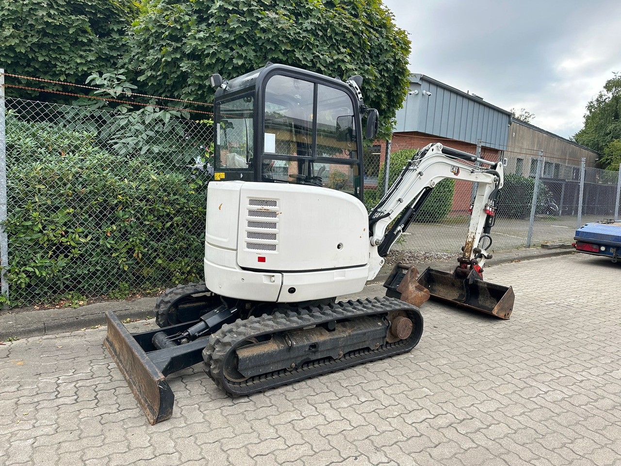 CAT 302.7 DCR Mini excavator, 2 Buckets, TOP !!! - Máy xúc mini: hình 4 CAT 302.7 DCR Mini excavator, 2 Buckets, TOP !!! - Máy xúc mini: hình 4