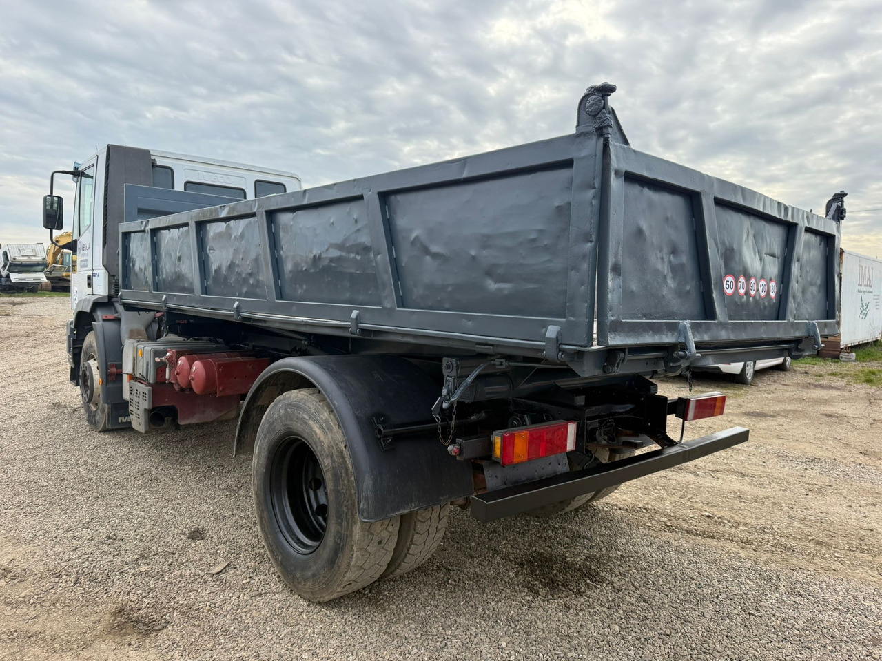 IVECO EUROTRAKKER TIPPER - Xe ben: hình 4 IVECO EUROTRAKKER TIPPER - Xe ben: hình 4