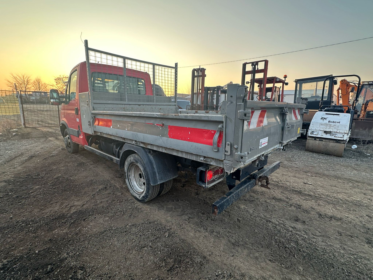 Iveco Daily Van - Xe ben nhỏ: hình 3 Iveco Daily Van - Xe ben nhỏ: hình 3